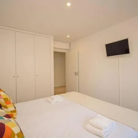 Stylish Near The Airport * Lissabon