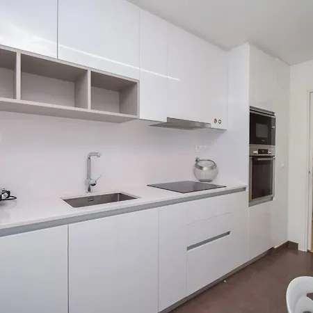 Stylish Near The Airport * Lissabon