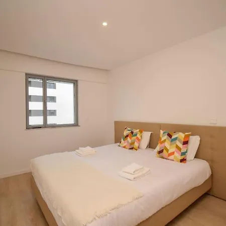 Stylish Near The Airport Lissabon